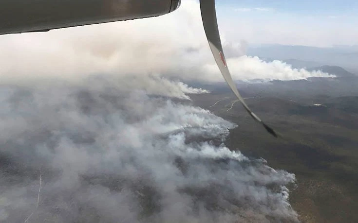 Μεγάλη φωτιά στην Αυστραλία, εγκαταλείπουν τα σπίτια τους χιλιάδες κάτοικοι (βίντεο)
